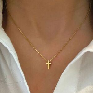 Gold Woman’s Cross Necklace 14K Gold Plated Necklace Dainty Pendants *NEW*